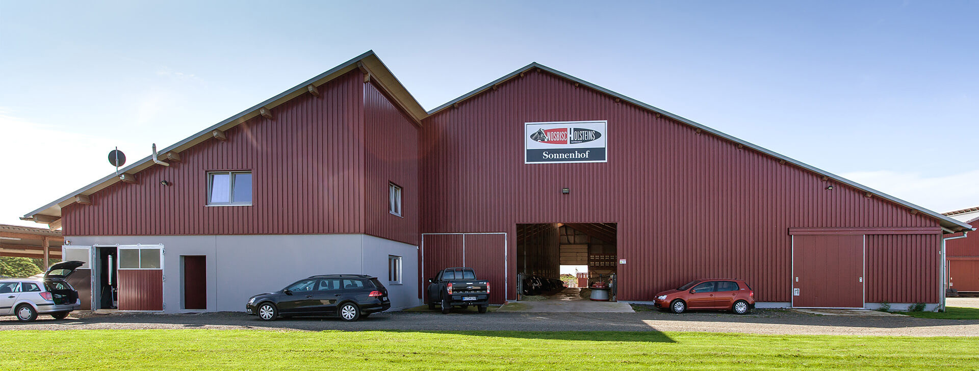 Hale pentru Industria Agricolă - WOLF System