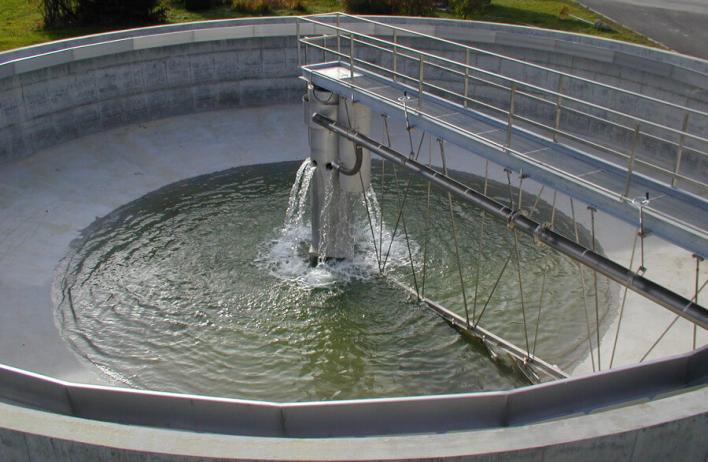 Îmbinări cu retenție de apă. Hidroizolarea bazinelor de apă realizate din beton